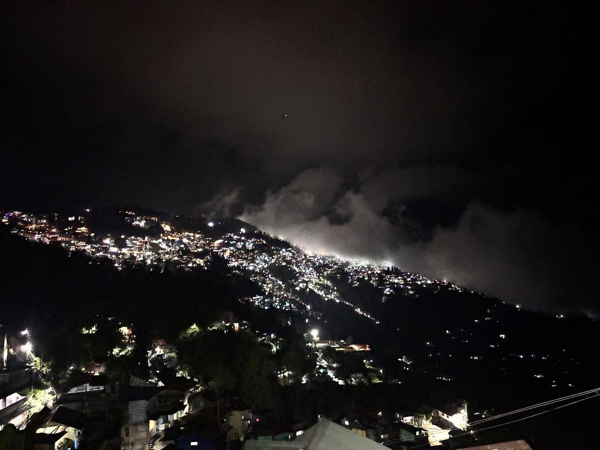 Valley View Homestay Dardzsiling Kültér fotó